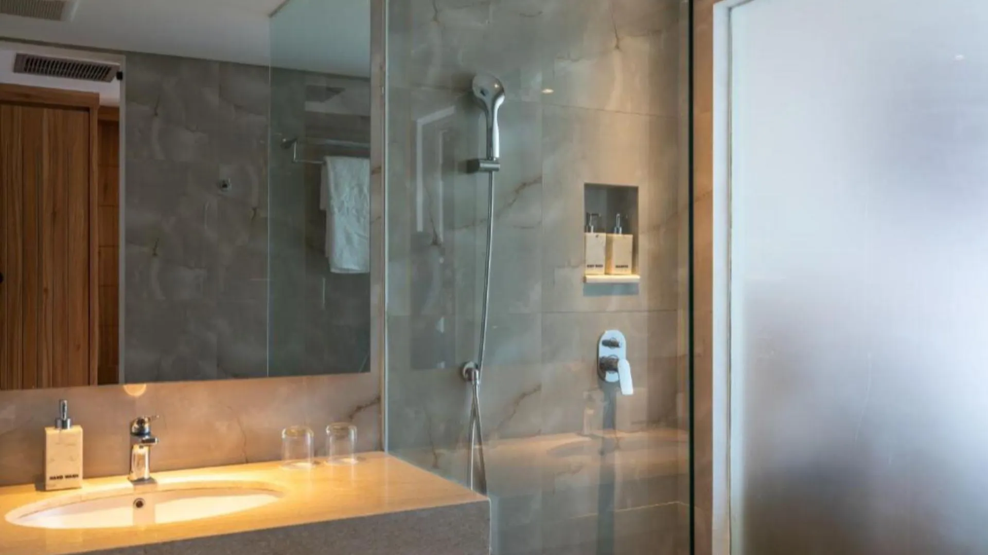 The Capital Hotel And Resort Seminyak